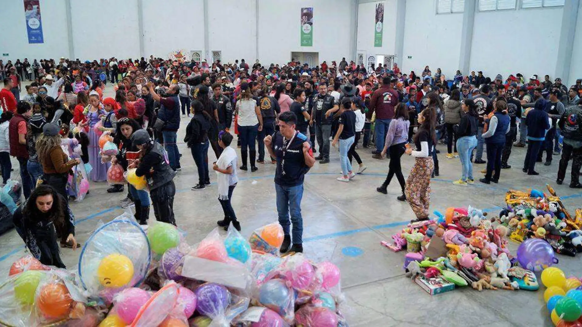 El auditorio de Barrio IV lució lleno. Foto Cortesía Casa Otomí.